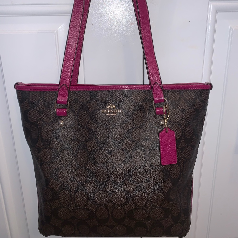 Coach Shoulderbag. Make an offer!